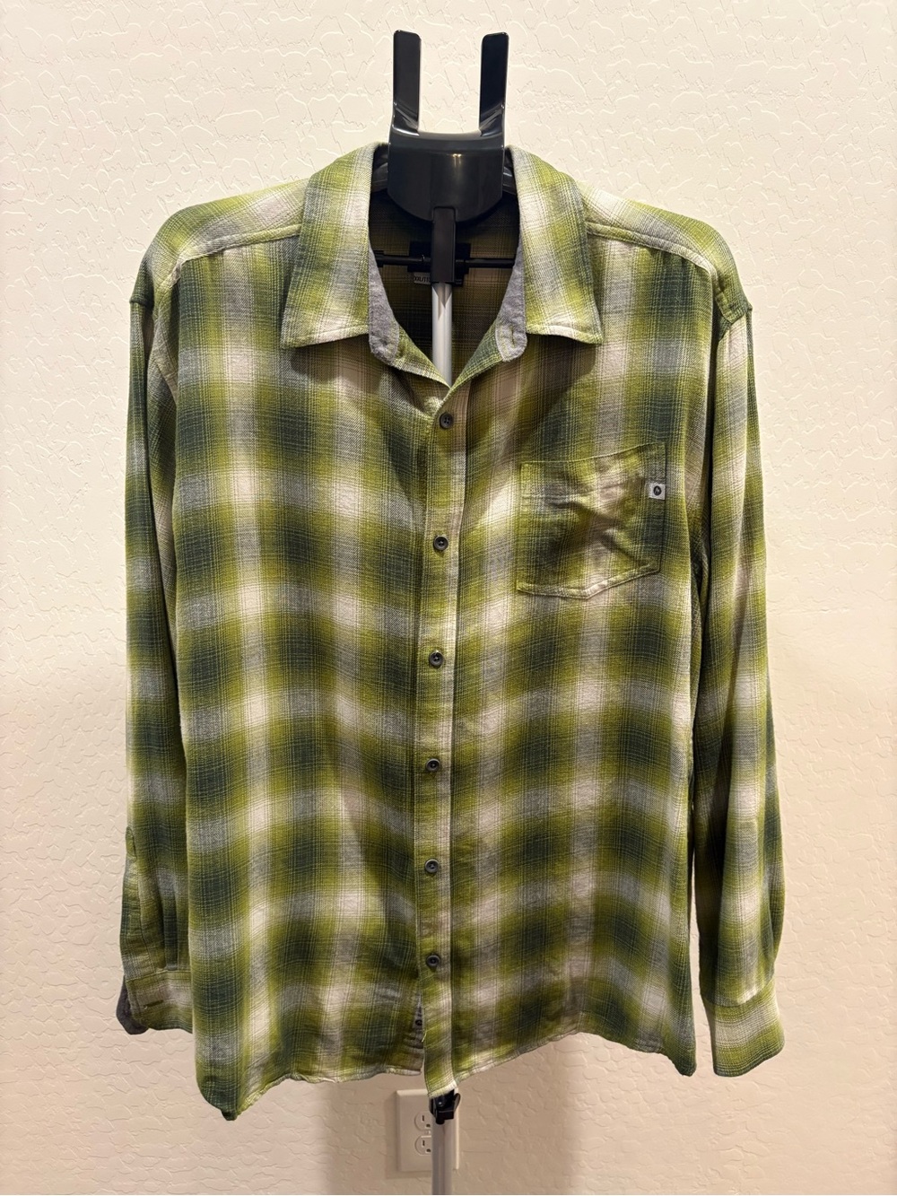 Marmot Green Plaid Long-Sleeve Button-Down Shirt